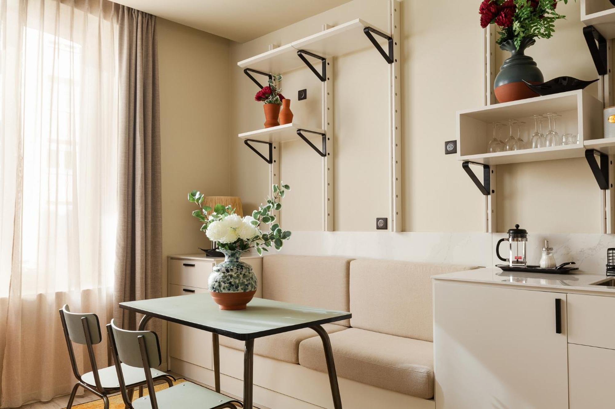 Hotel Gambettes - Entree Autonome, Reception En Ligne - Encore Mieux Limoges Exteriér fotografie