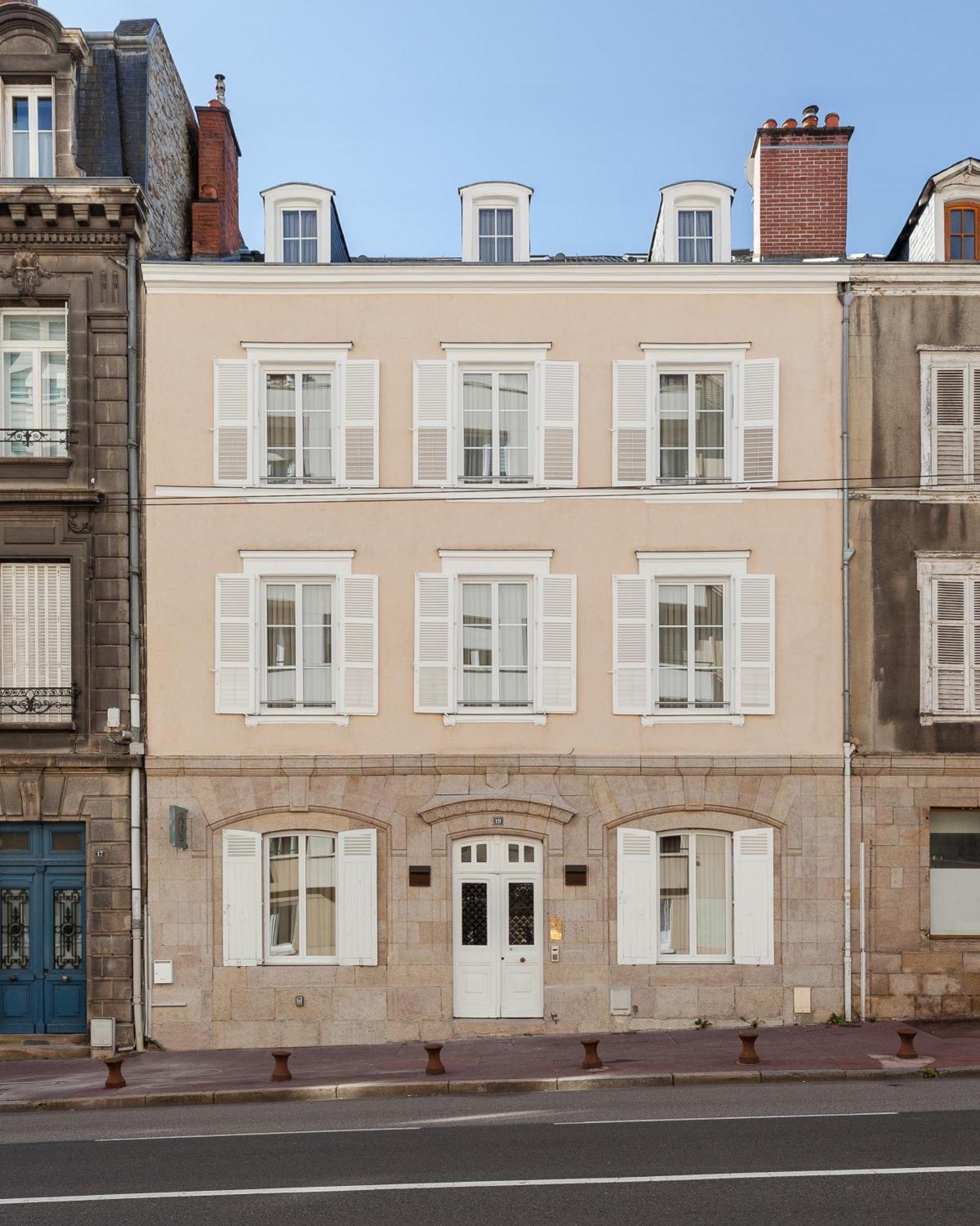 Hotel Gambettes - Entree Autonome, Reception En Ligne - Encore Mieux Limoges Exteriér fotografie